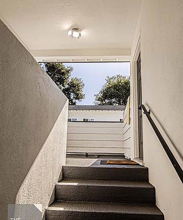 3rd image of 2156 Carlmont Dr #10960019