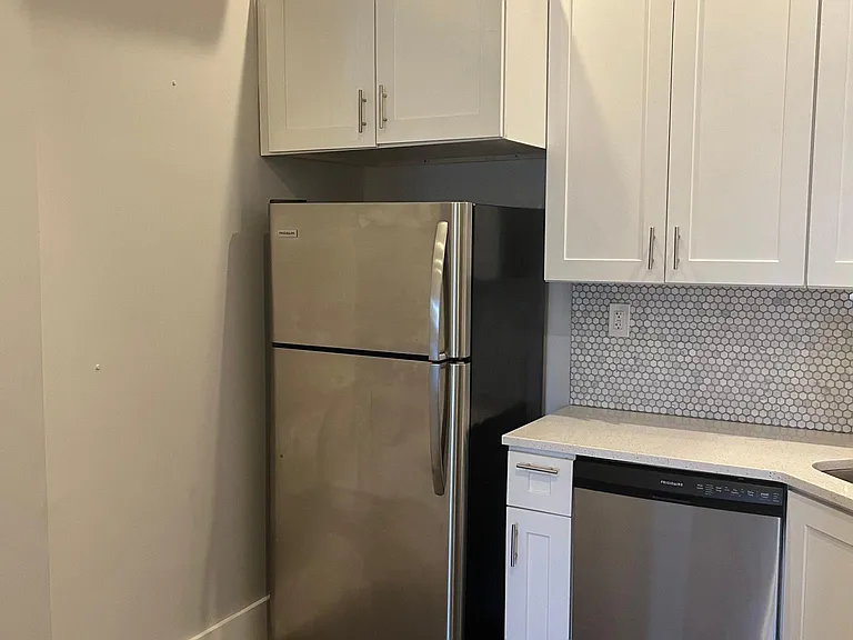 4234 Parkside Ave #2F — Photo 10