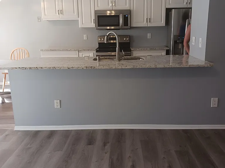 7706 Covedale Dr — Photo 6