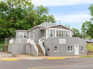 107 S 4th St, Council Bluffs, IA 51503