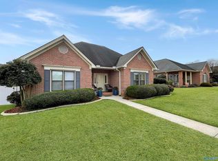 2217 Yorkshire SE, Decatur, AL 35601