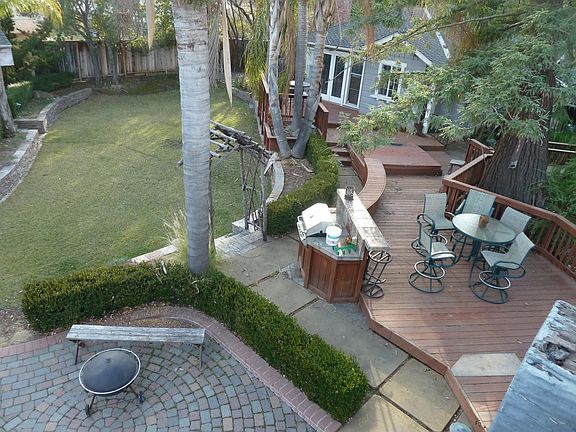 3rd image of 2358 Fruitdale Ave