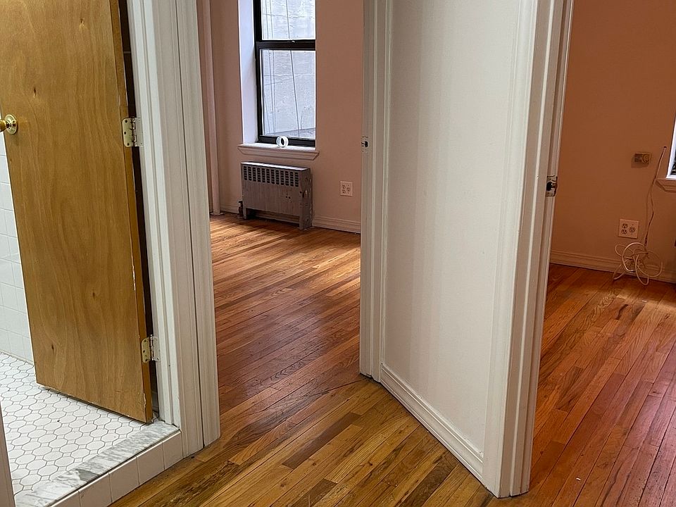 1st image of 115 Essex St #4SW