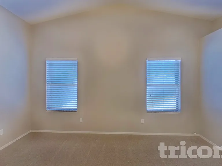 45539 W Sky Ln — Photo 6