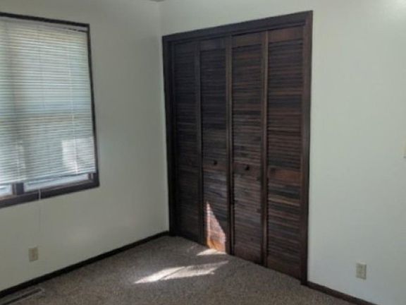 2nd image of 301 Scott St