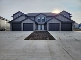 362 SE 85th Rd #D, Warrensburg, MO 64093