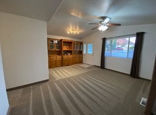1050 W Red Hills Pkwy UNIT 1, Washington, UT 84780