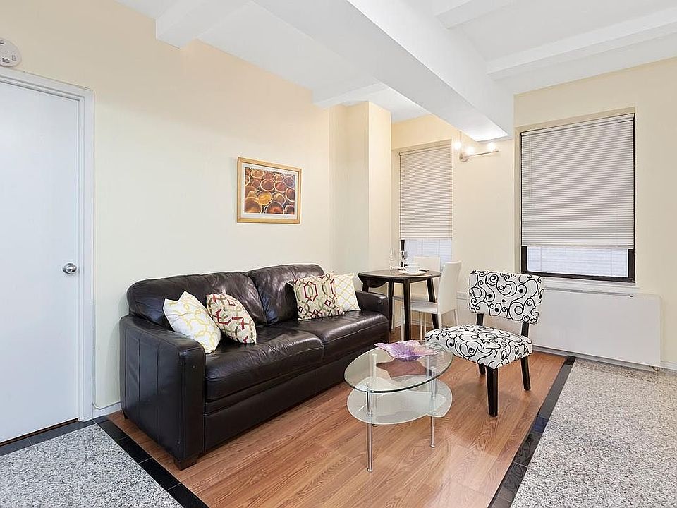 1st image of 150 W 51st St #1030