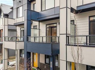 550 E Seton Cir SE #202, Calgary, AB T3M 3Y8