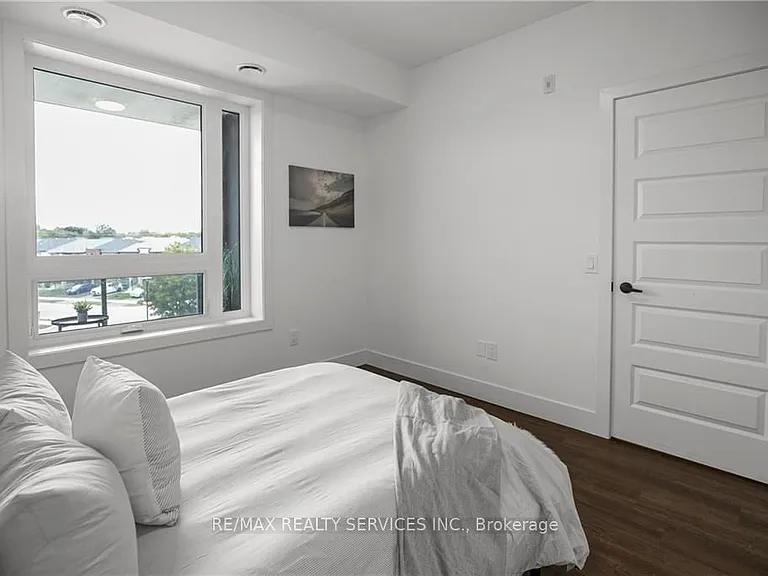 26 Lowes Rd W #313 — Photo 22