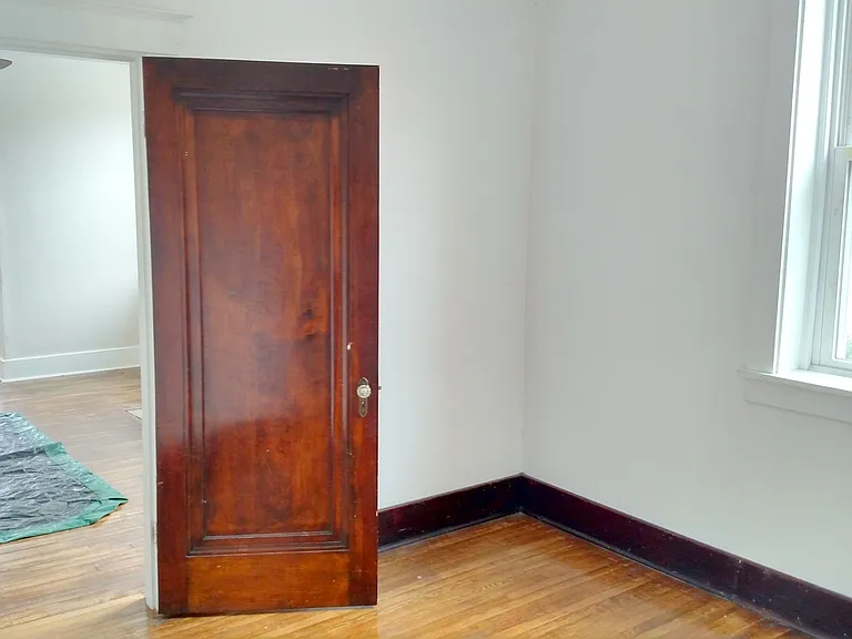 144 Wabash Street — Photo 8