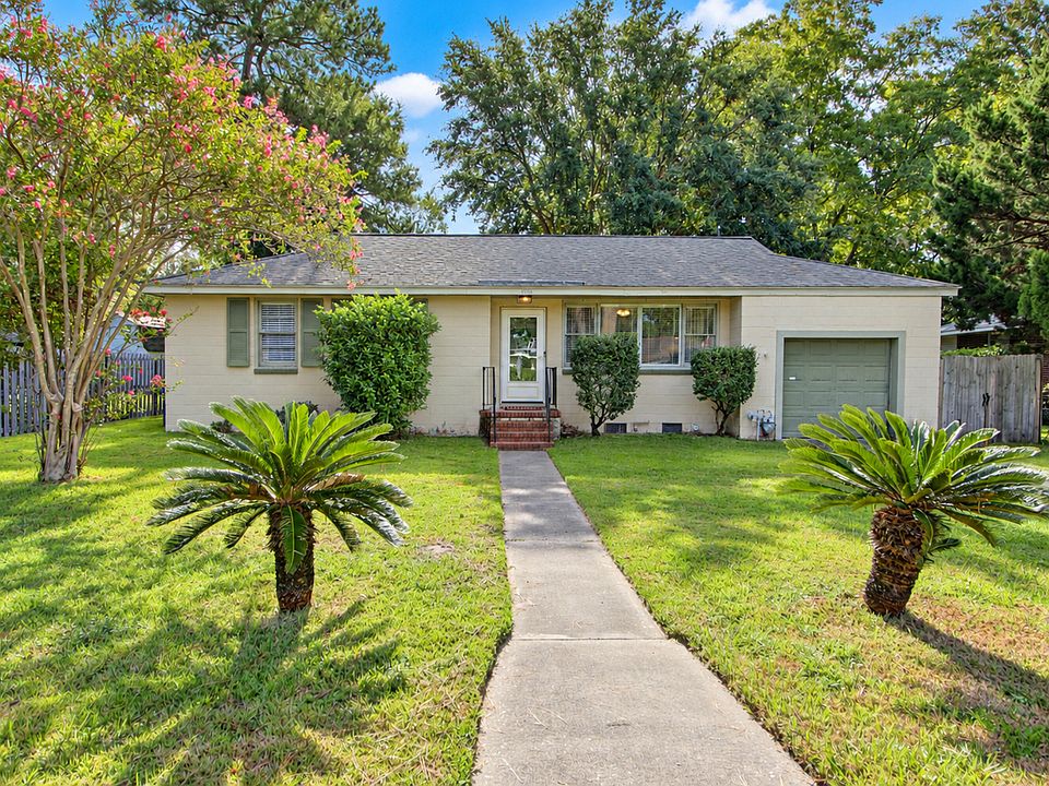 1st image of 338 Stinson Dr