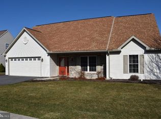 103 S Cacoosing Dr, Sinking Spring, PA 19608