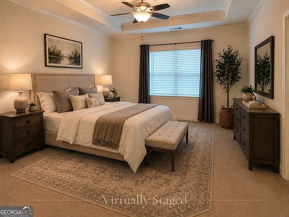 3rd image of 3756 Huger Pl SE