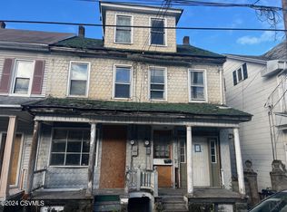 330-332 S Shamokin St, Shamokin, PA 17872
