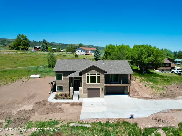 11 Hillview Dr, Afton, WY 83110
