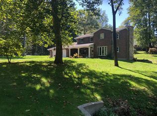 11 Westbrook Dr, Batesville, IN 47006