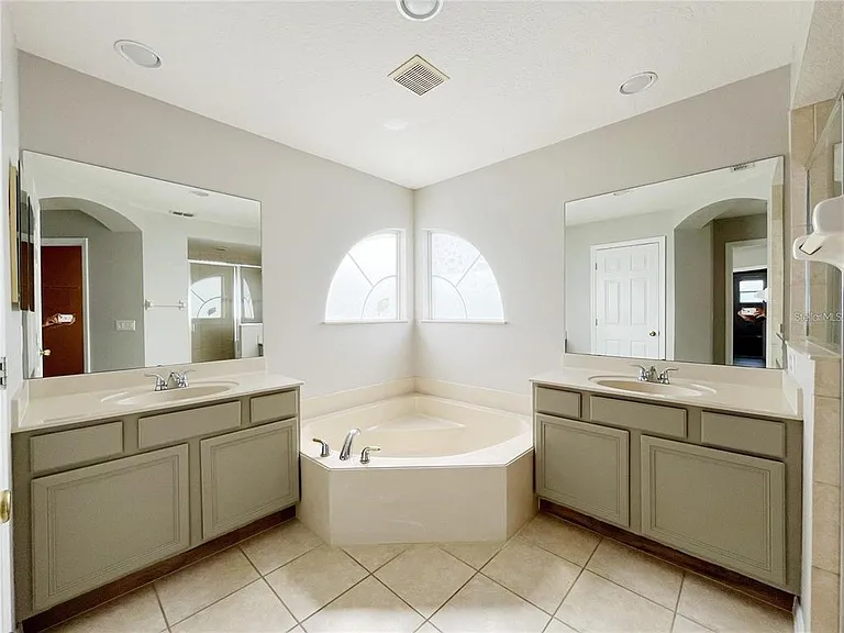 12860 Hunters Vista Blvd — Photo 35