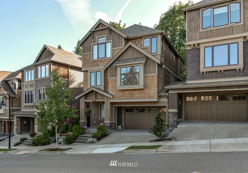 1st image of 2459 NW Stoney Creek Dr