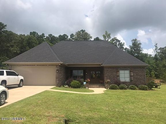 2nd image of 696 Wildwood Dr