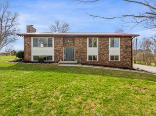 3033 Mint Rd, Maryville, TN 37803
