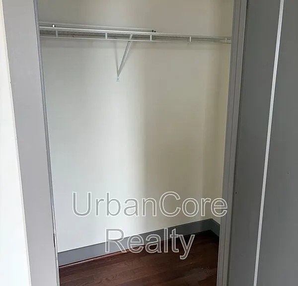 1400 N Arthur Ashe Blvd #208 — Photo 13