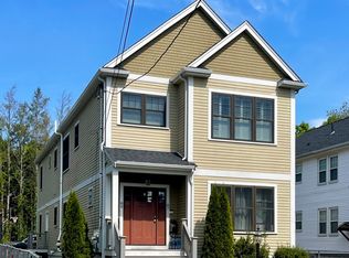 89 Sunnyside St UNIT 89, Hyde Park, MA 02136