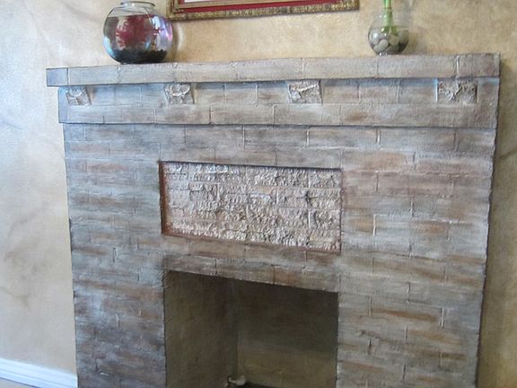 5th image of 830 W 43rd Pl