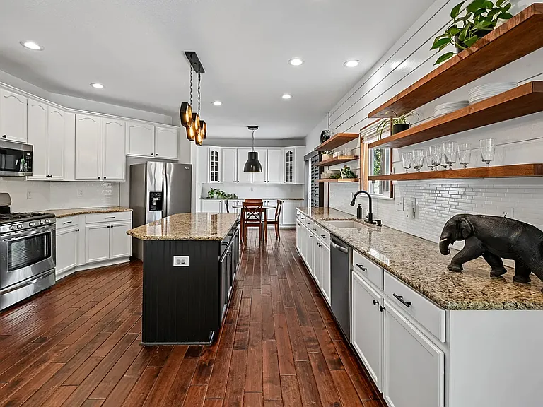 21665 Mount Elbert Pl — Photo 11