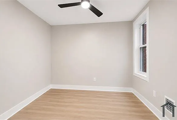 231 E Phil Ellena St — Photo 8
