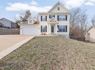 105 Silica Dr, Festus, MO 63028