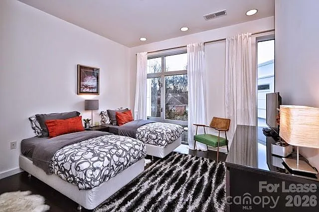 318 Viburnum Way Ct — Photo 23