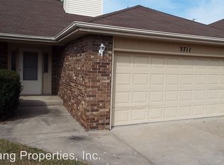 3711 W Sylvania St, Springfield, MO 65807