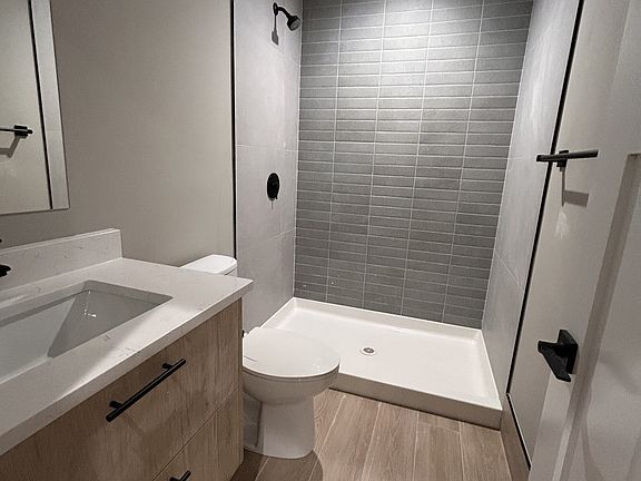 2nd image of 5912 N Nashotah Ave #104
