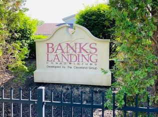 423 Banks Ldg, Painesville, OH 44077