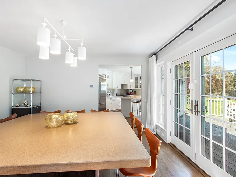 48 Sheppard St — Photo 7