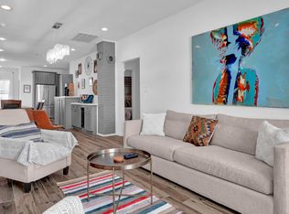 127 Amundsen St, Houston, TX 77009