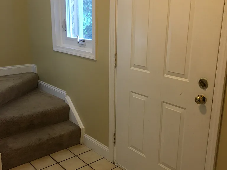 825 John Fitch Hwy #4 — Photo 14