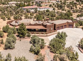 5600 Cheva Ct, Farmington, NM 87402