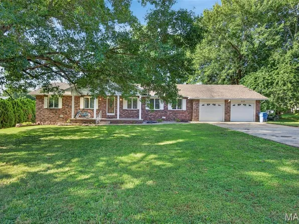 603 Birchbark Ln, Lebanon, MO 65536