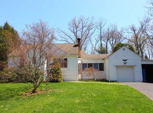 8 Pine Hill Dr, Wappingers Falls, NY