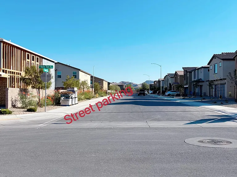 4596 Bayley Skye Ave — Photo 27