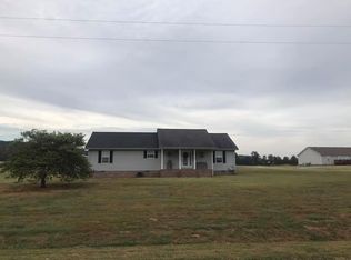 3668 E Jeff Davis Hwy, Elkton, KY 42220