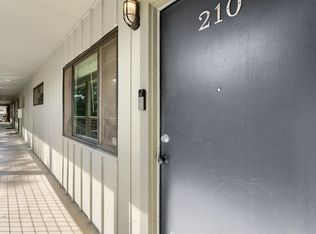 2303 E Side Dr APT 210, Austin, TX 78704