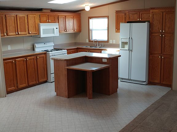 2nd image of 9 Saint Francis Dr