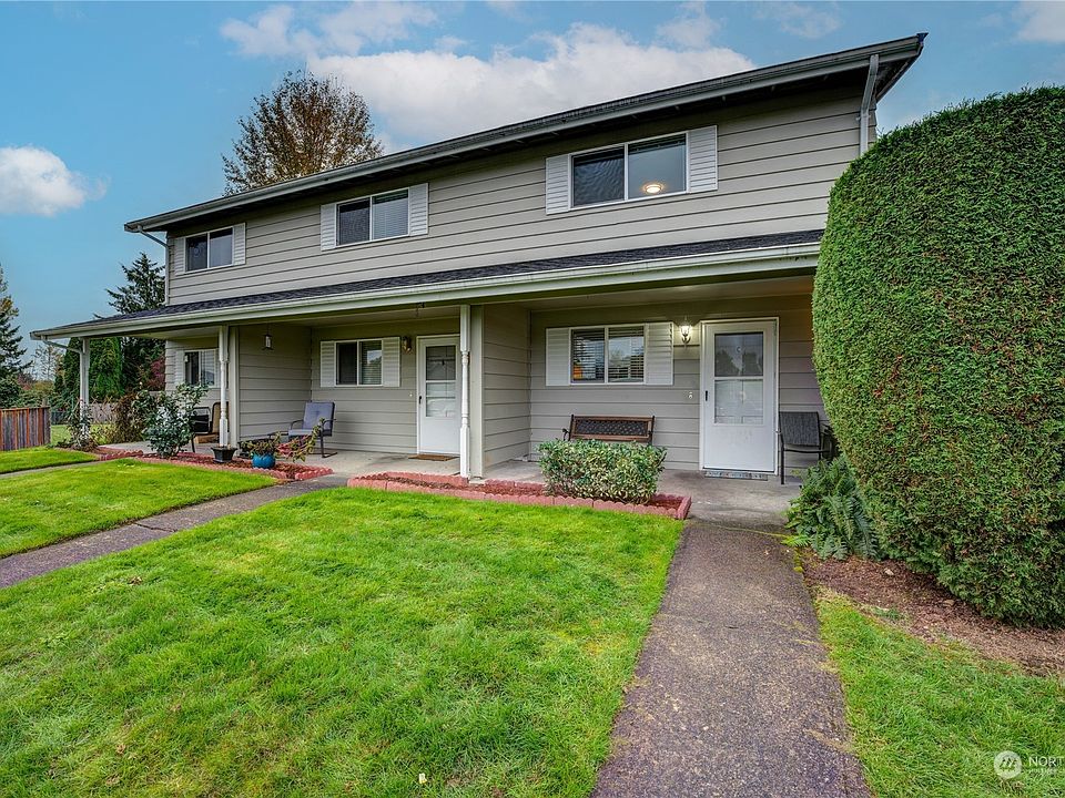 1st image of 12415 SE 272nd Place #C