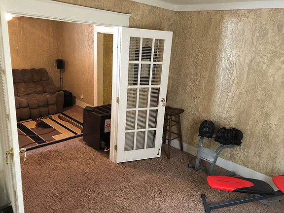 5th image of 1366 Missouri St