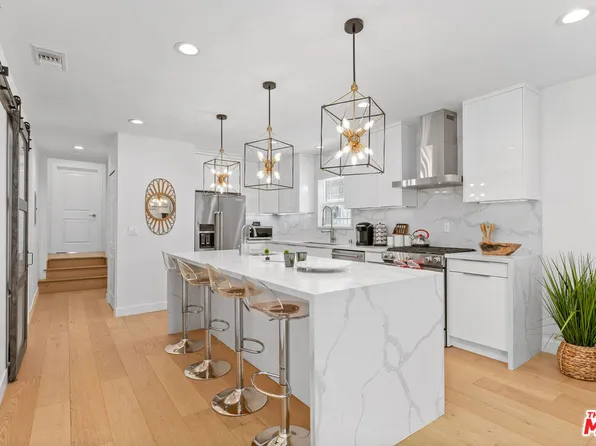 1163 S Muirfield Rd, Los Angeles, CA 90019