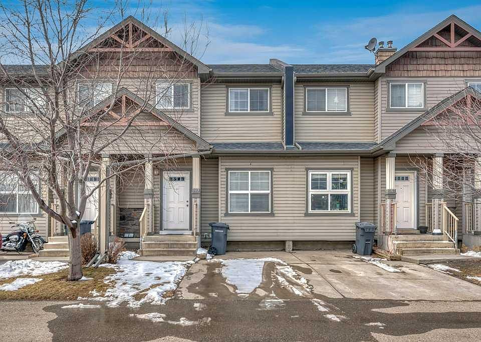 1st image of 109 E Ranch Ridge Mdw