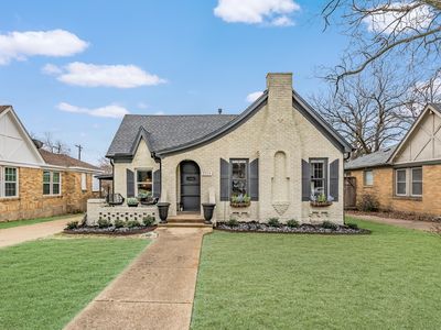 2518 Burlington Blvd, Dallas, TX, 75211
